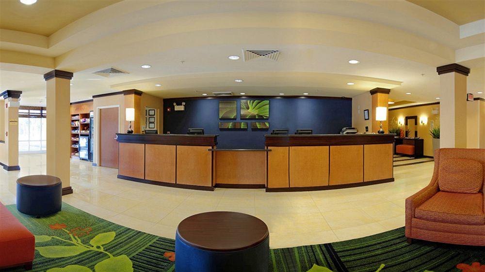 Fairfield Inn & Suites Милледжвилл Экстерьер фото